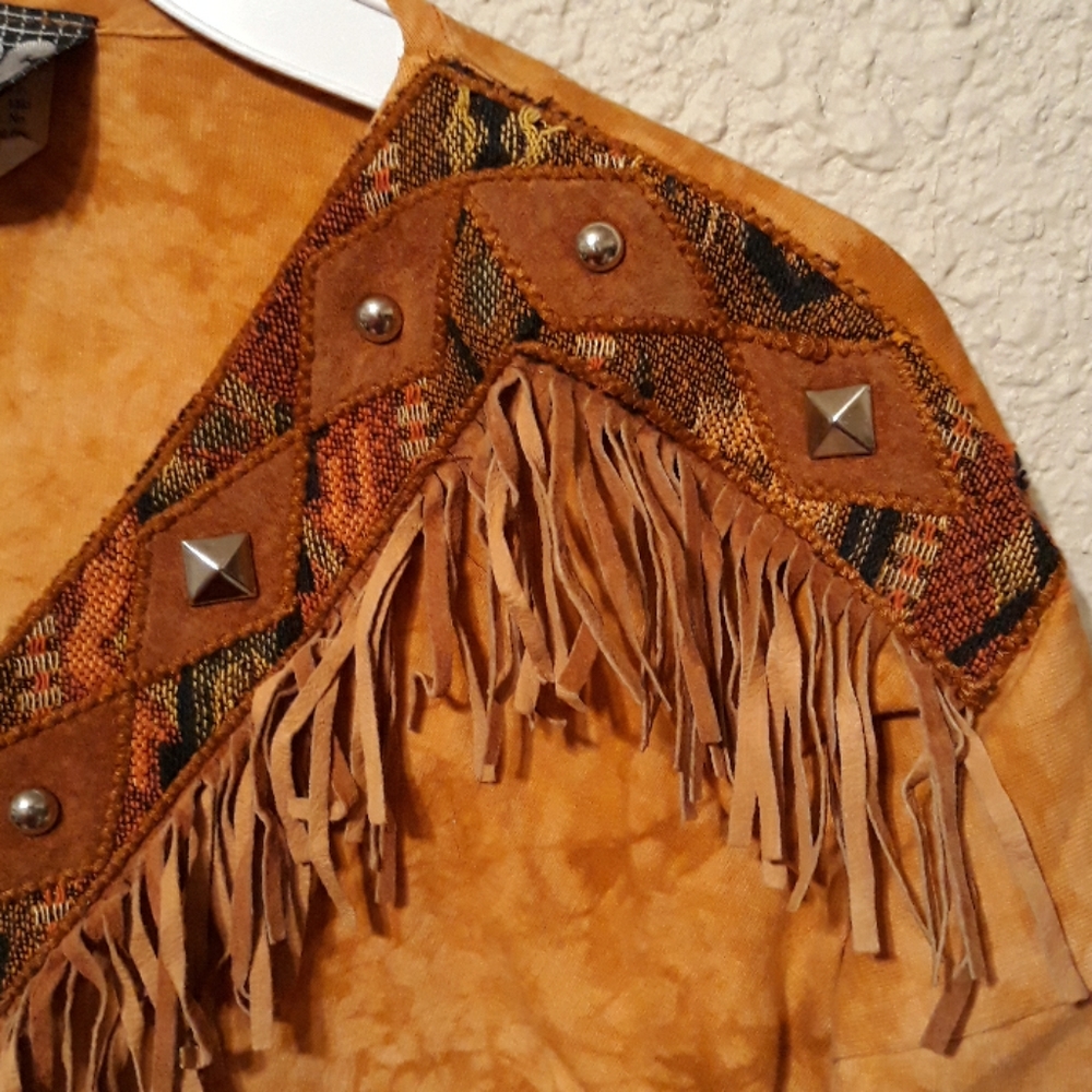 Vintage, BOOS Tye dyed, with Native Style fringe.
